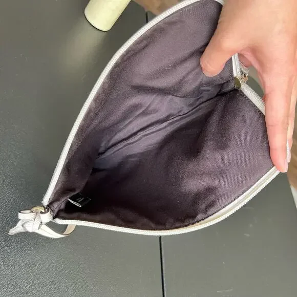 Coach Storypatch white and gold clutch wristlet bag - Picture 3 of 5